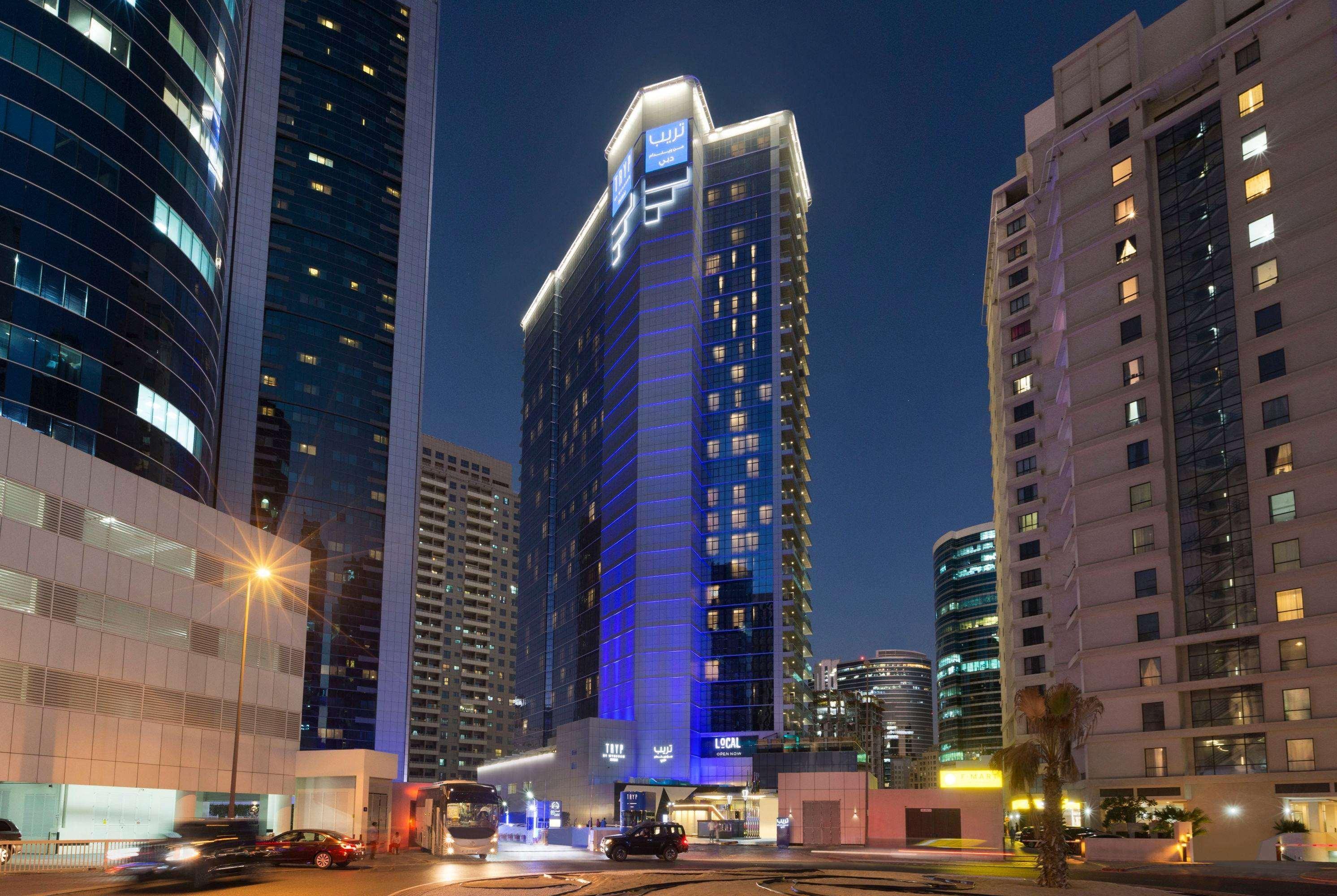 Hotel Tryp By Wyndham Dubái Exterior foto Toft Hotel