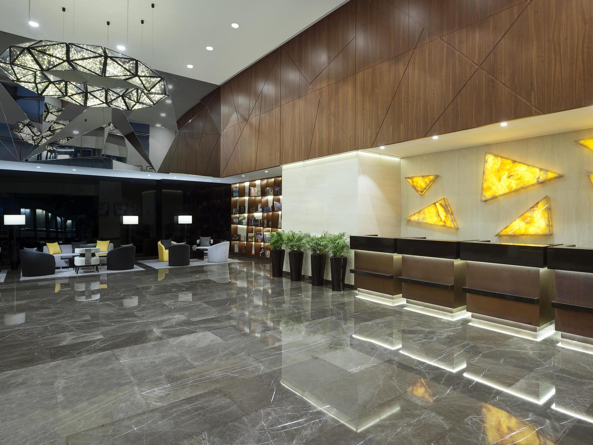 Hotel Tryp By Wyndham Dubái Exterior foto Reception area