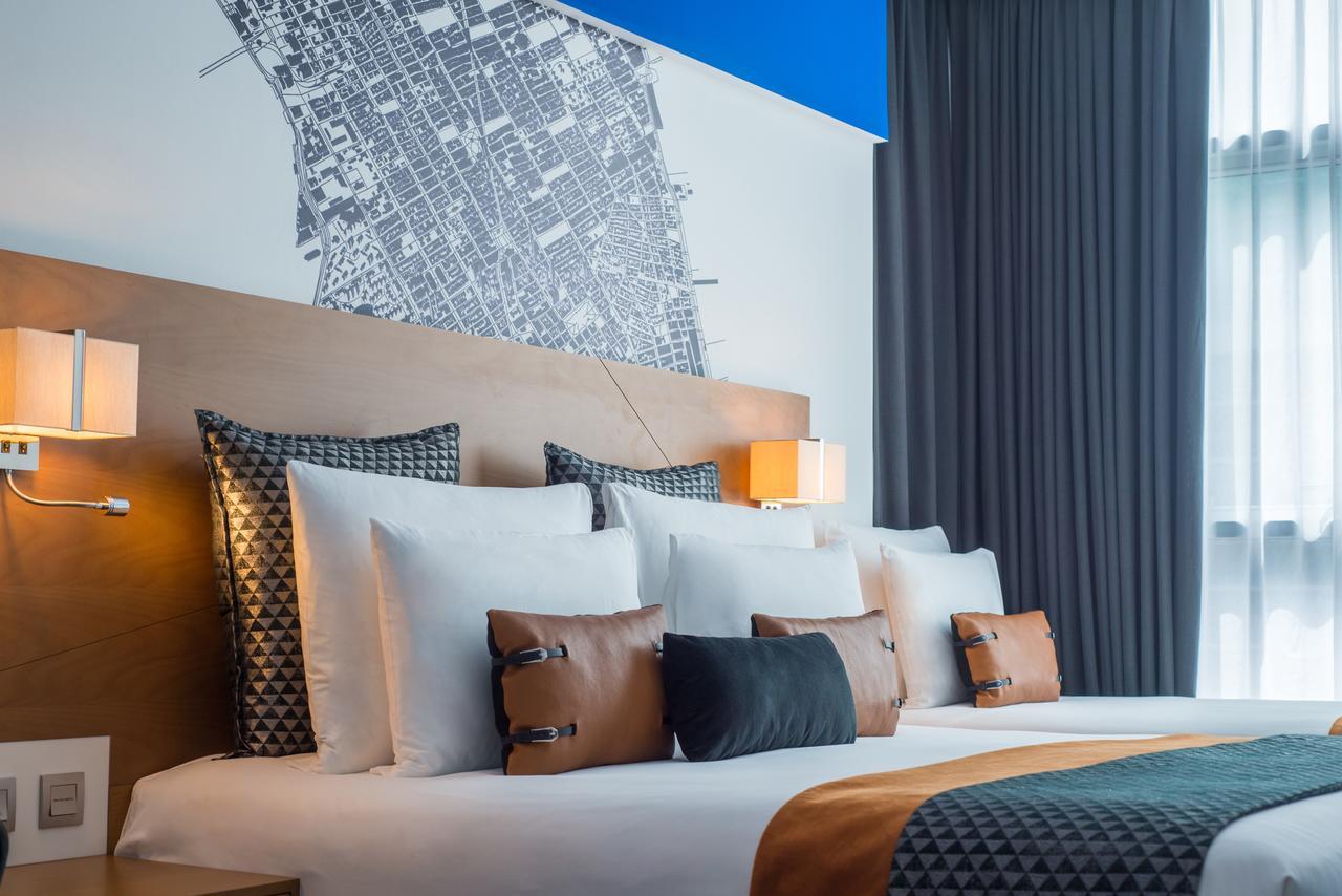 Hotel Tryp By Wyndham Dubái Exterior foto "The hotel is located in the heart of the city"
